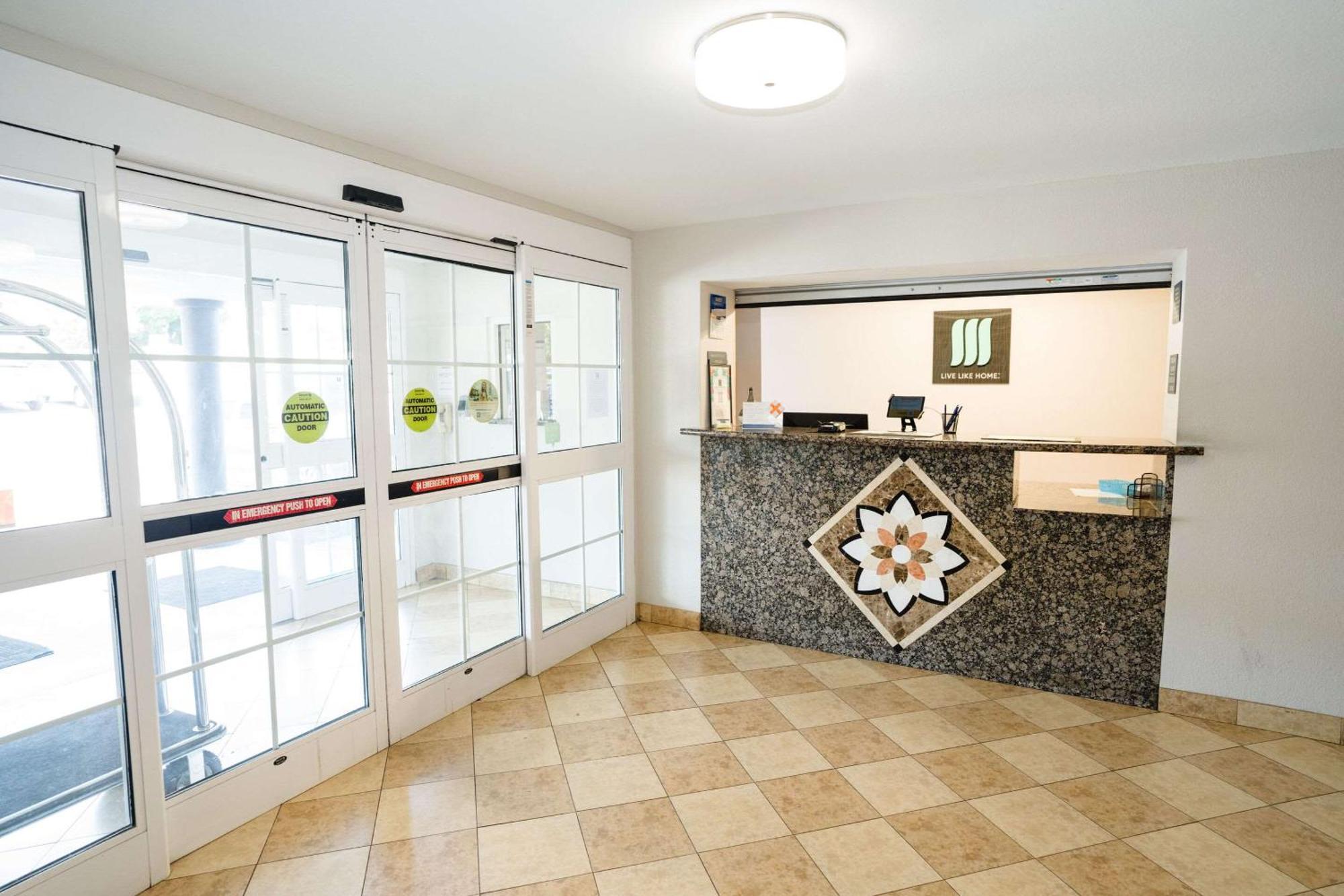 Mainstay Suites Knoxville North I-75 Buitenkant foto