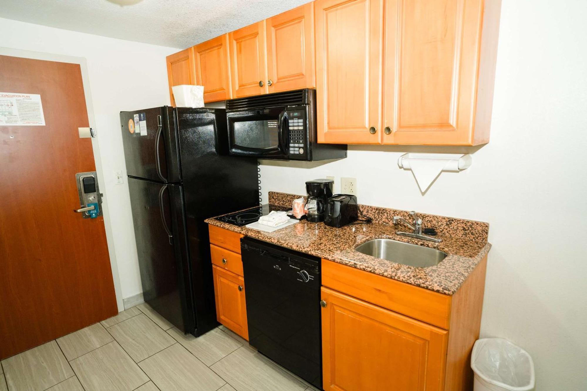 Mainstay Suites Knoxville North I-75 Buitenkant foto